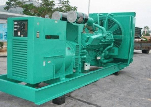 肇东75kw康明斯柴油发电车出租